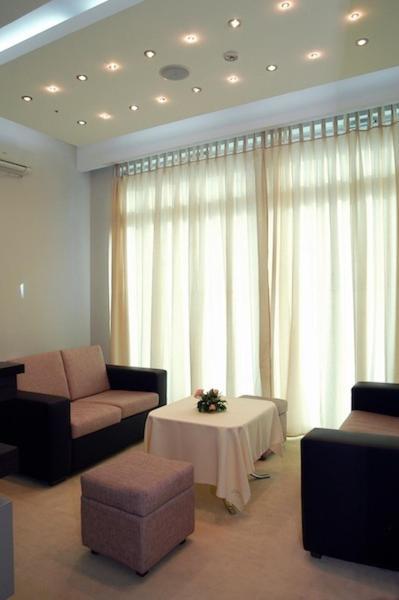 Hotel Golf Luxury Kruševac Kültér fotó